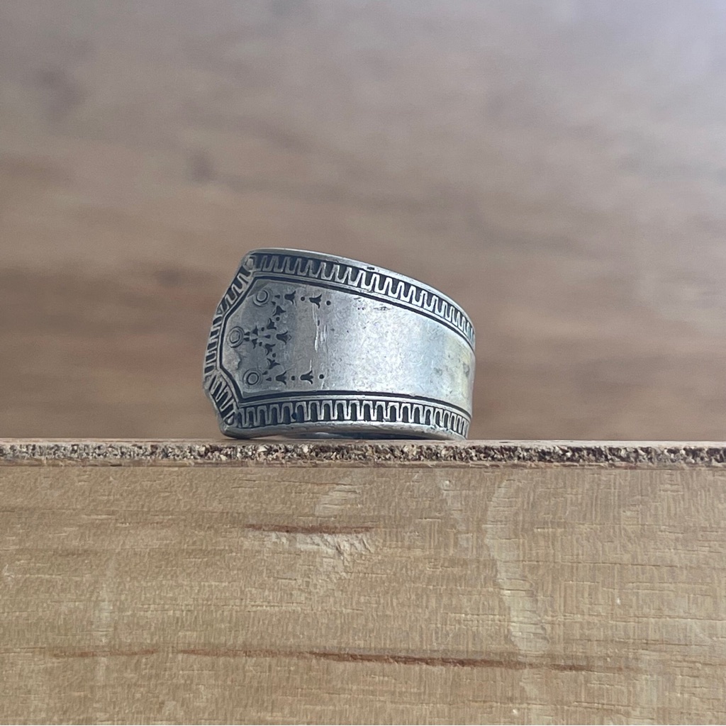 Spoon Ring Boarders Ring